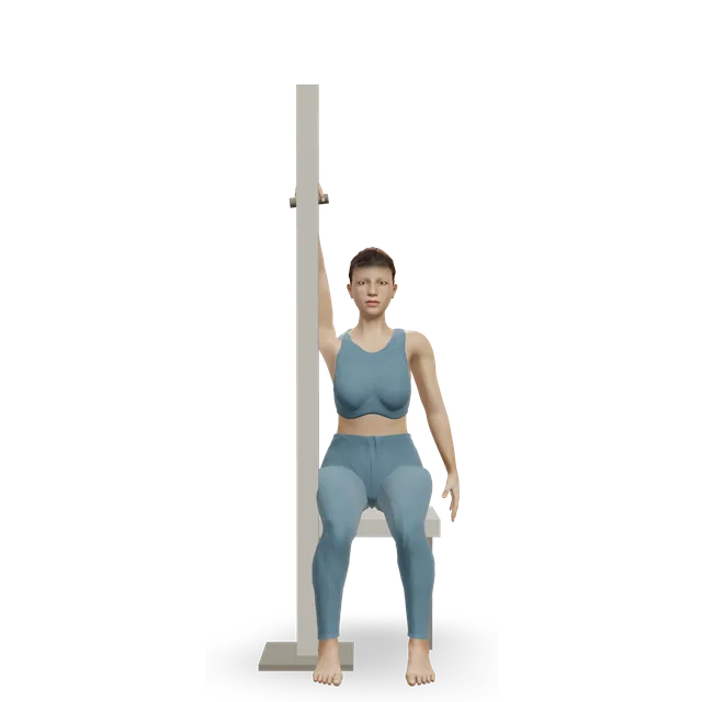 One-arm lat pulldown demonstrated on the 3D figure